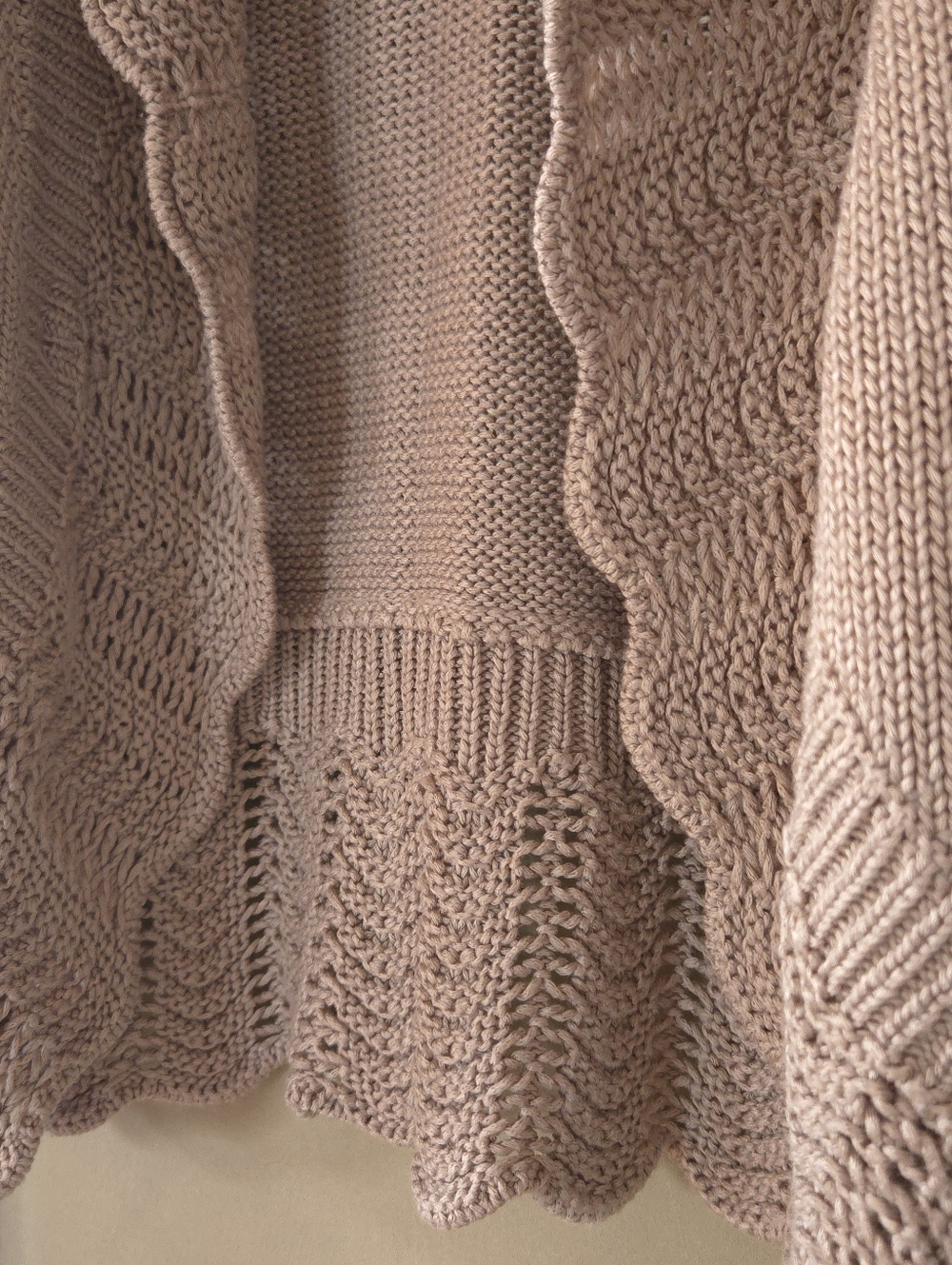 Mexx | Taupe Scallop-Edged Open Cardigan, Size XS - Picture 8 of 8